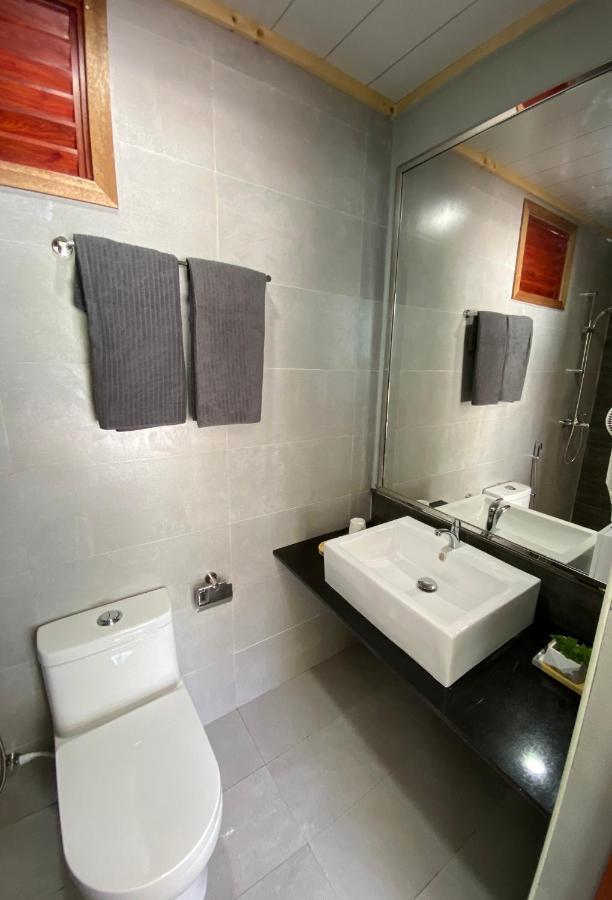 Si! Beach House Dhiffushi Exterior photo