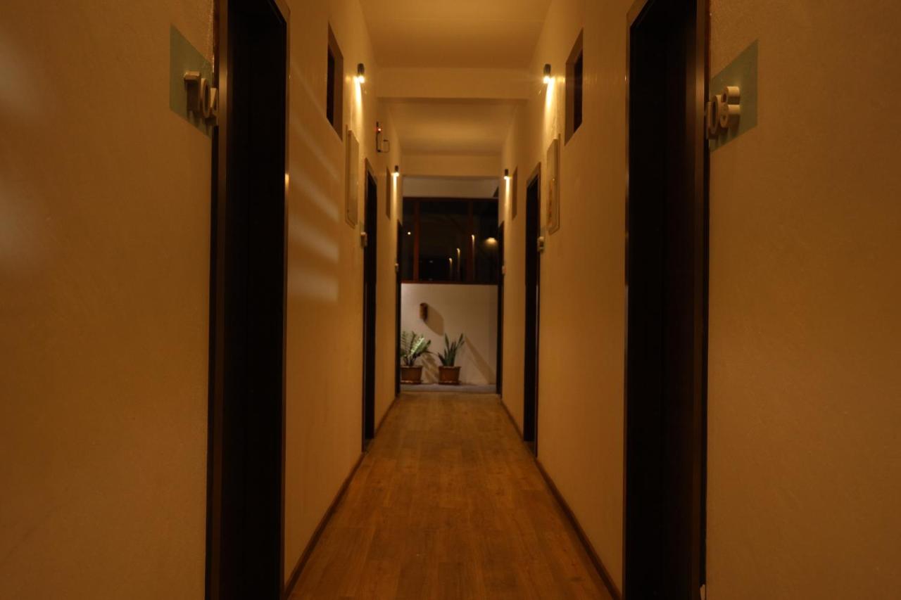Si! Beach House Dhiffushi Exterior photo